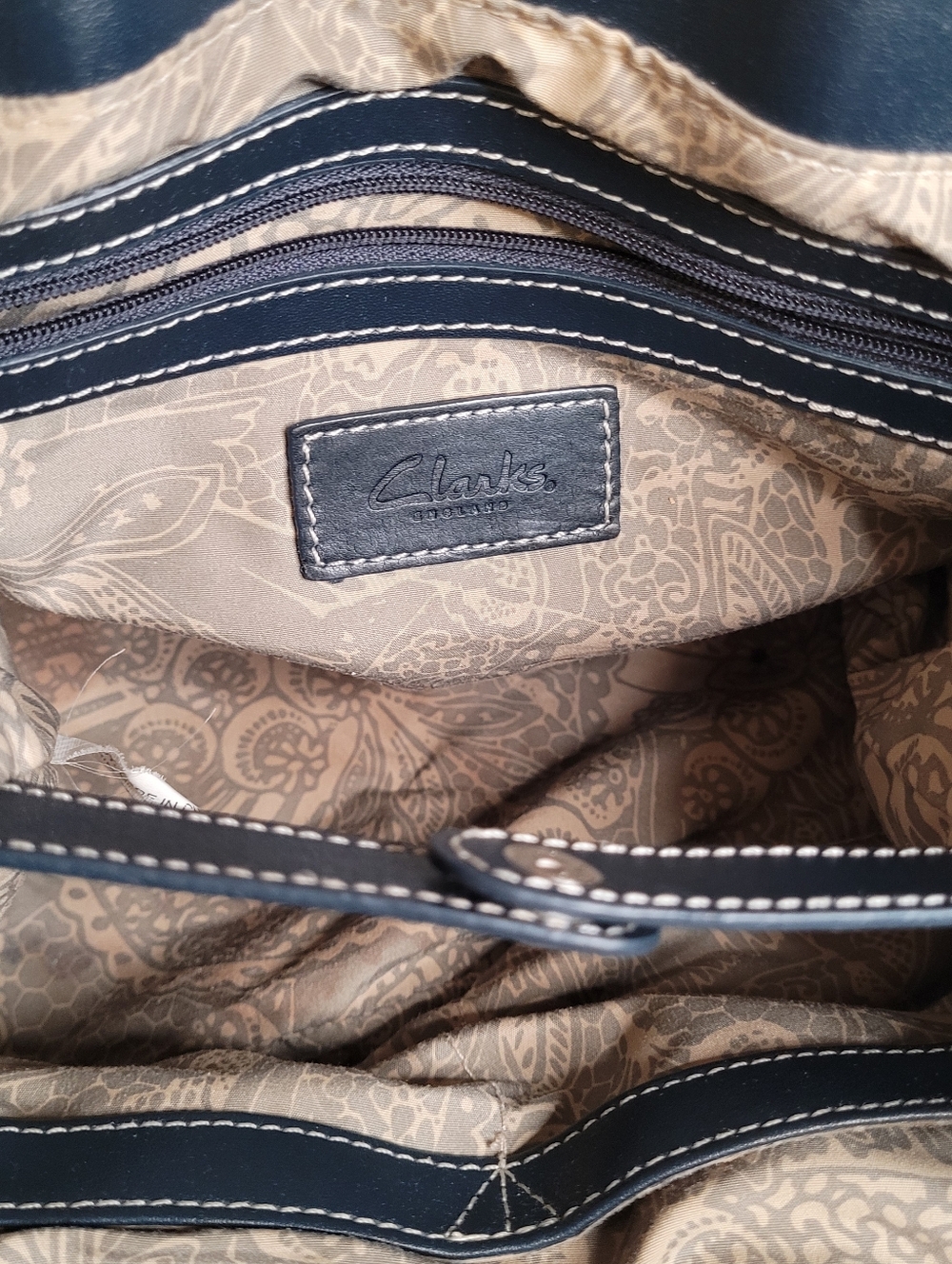 Clarks Small Leather Handbag Tote - Picture 9 of 11